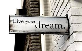 Hai Mai Pensato Di Andare Via E Non Tornare Mai Piu Il Quotidiano In Classe